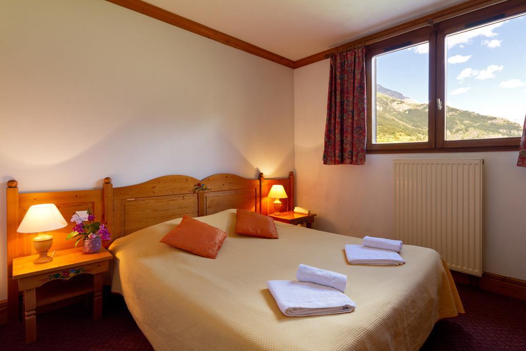 Hotel Club Mmv Le Val Cenis *** Lanslebourg-Mont-Cenis Buitenkant foto